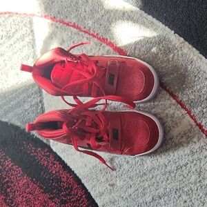 Kids Sneakers size 1 Y